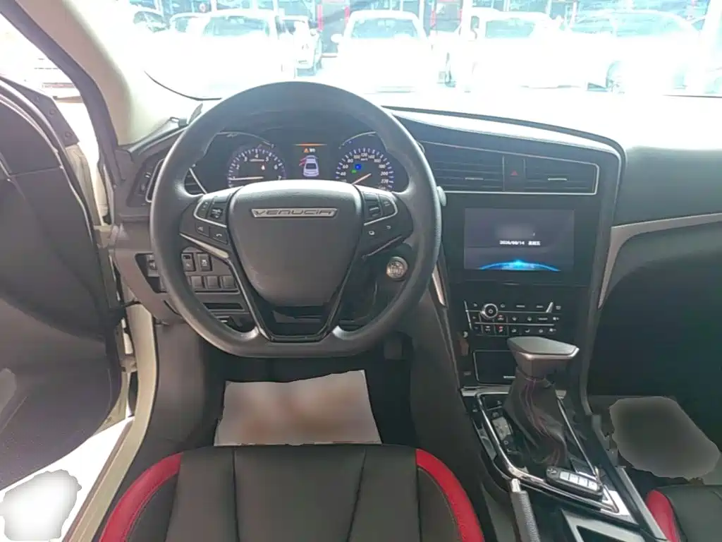 Venucia D60 2018 2018 1.6L CVT Smart Elite Edition