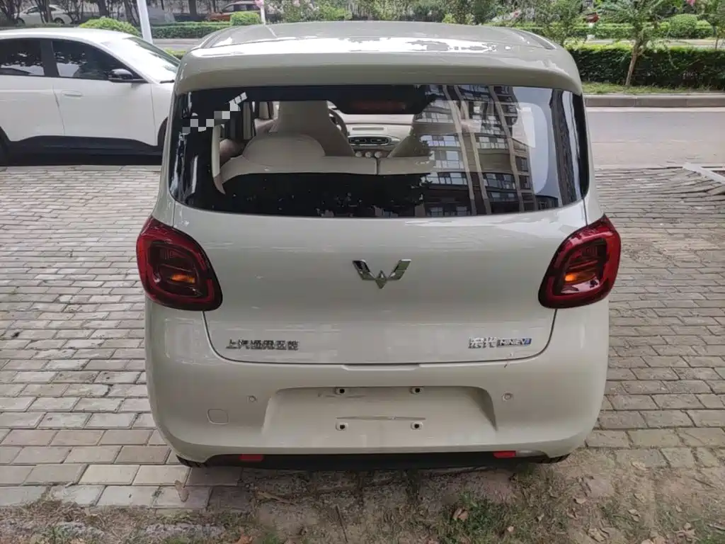 Wuling Motors Hongguang MINIEV 2026 2025 4-Door Advanced