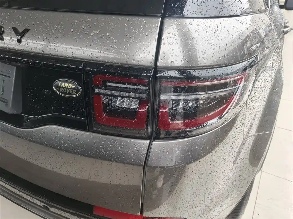 Land Rover Discovery Sport 2020 249PS R-Dynamic Performance фото 8