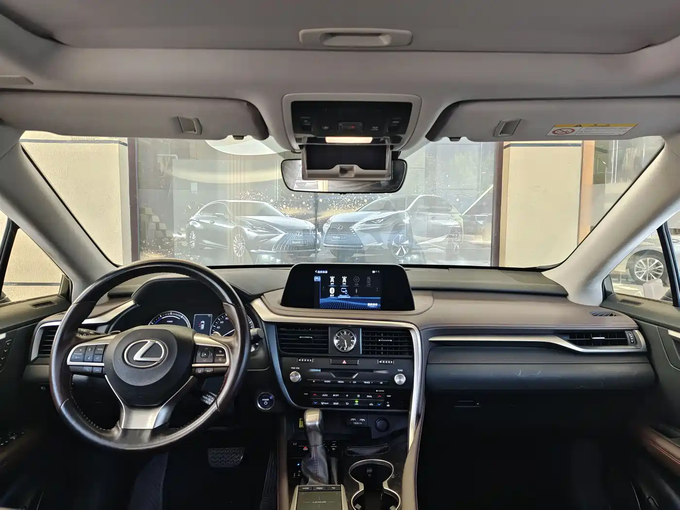 Lexus RX 2020 450h 4WD Elegance Edition China VI фото 22