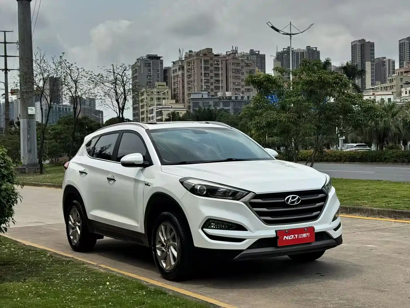Hyundai Tucson 2015 1.6T Dual Clutch 2WD Smart фото 11