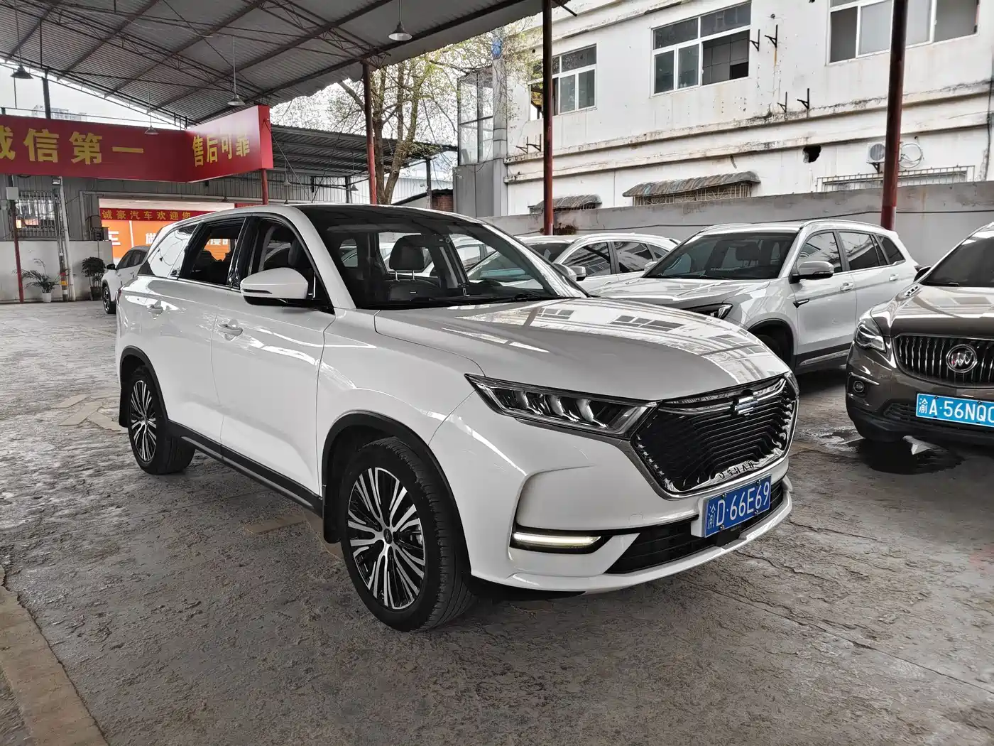 CHANGAN CHANGAN AUCHAN X7