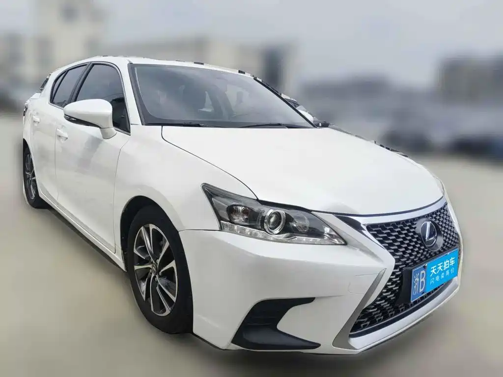Lexus CT 2018 2017 CT200h Elite Edition Monochrome China V
