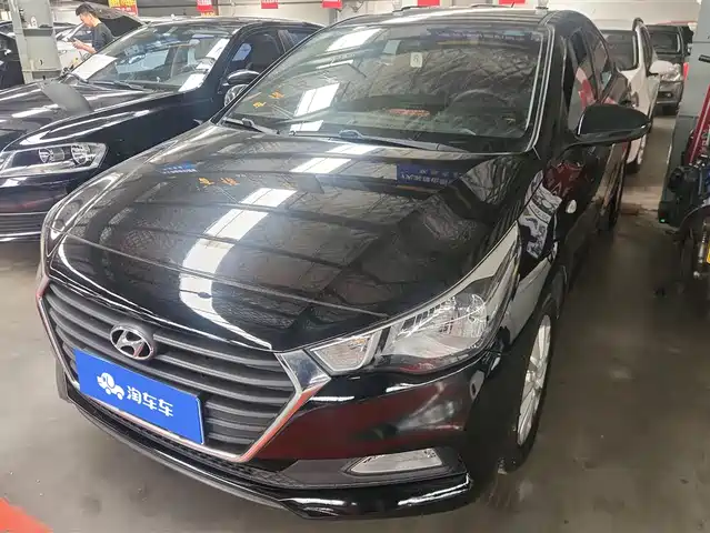 HYUNDAI ACCEPT
