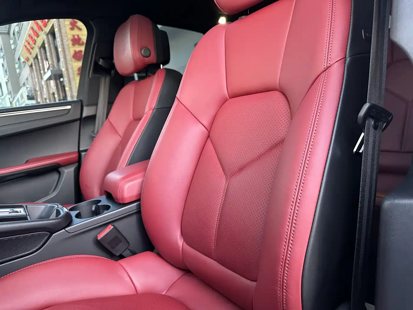 Porsche Macan 2022 Macan 2.0T фото 19
