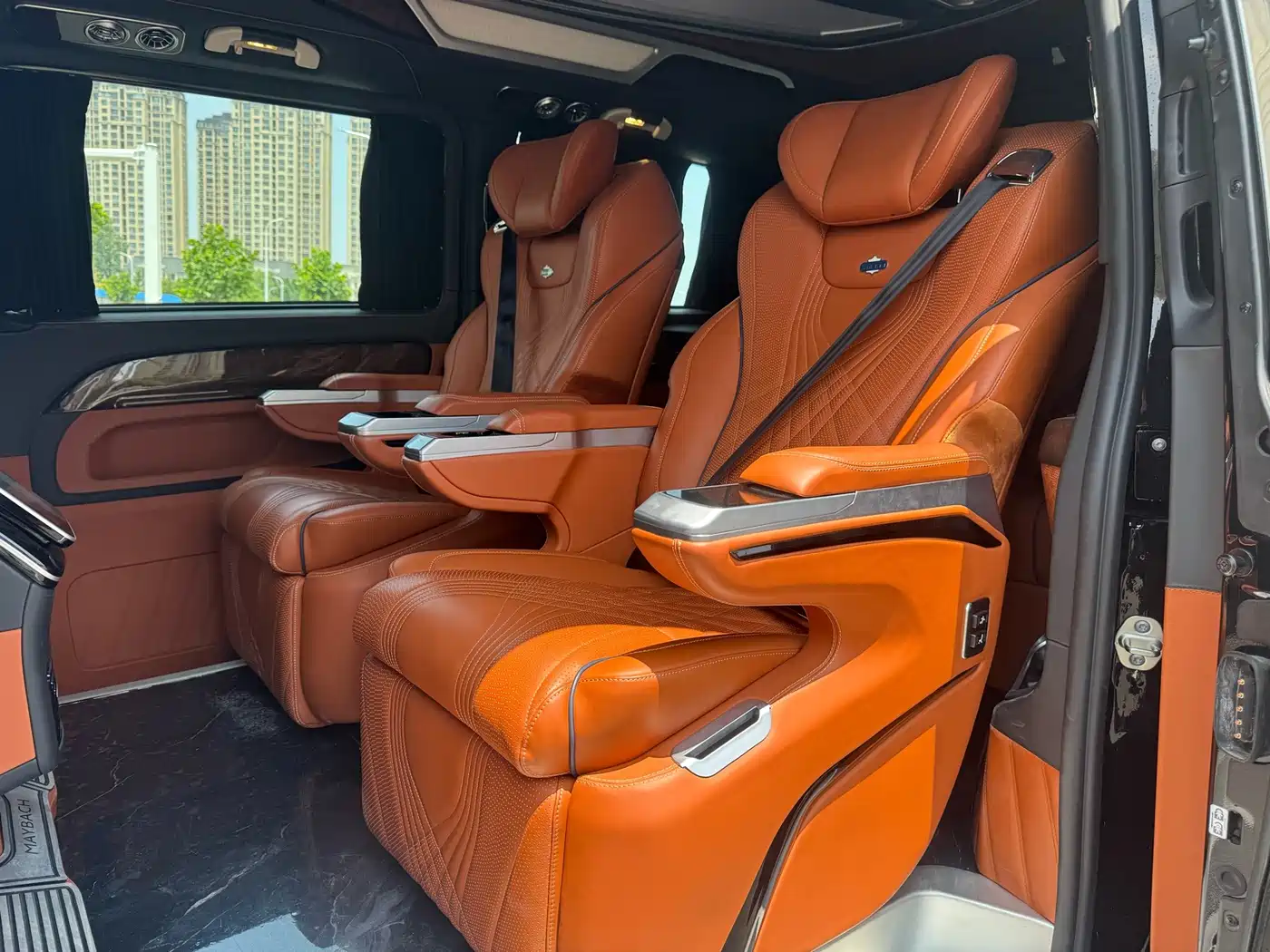 Mercedes-Benz Vito 2026 2023 2.0T Business 7-Seater