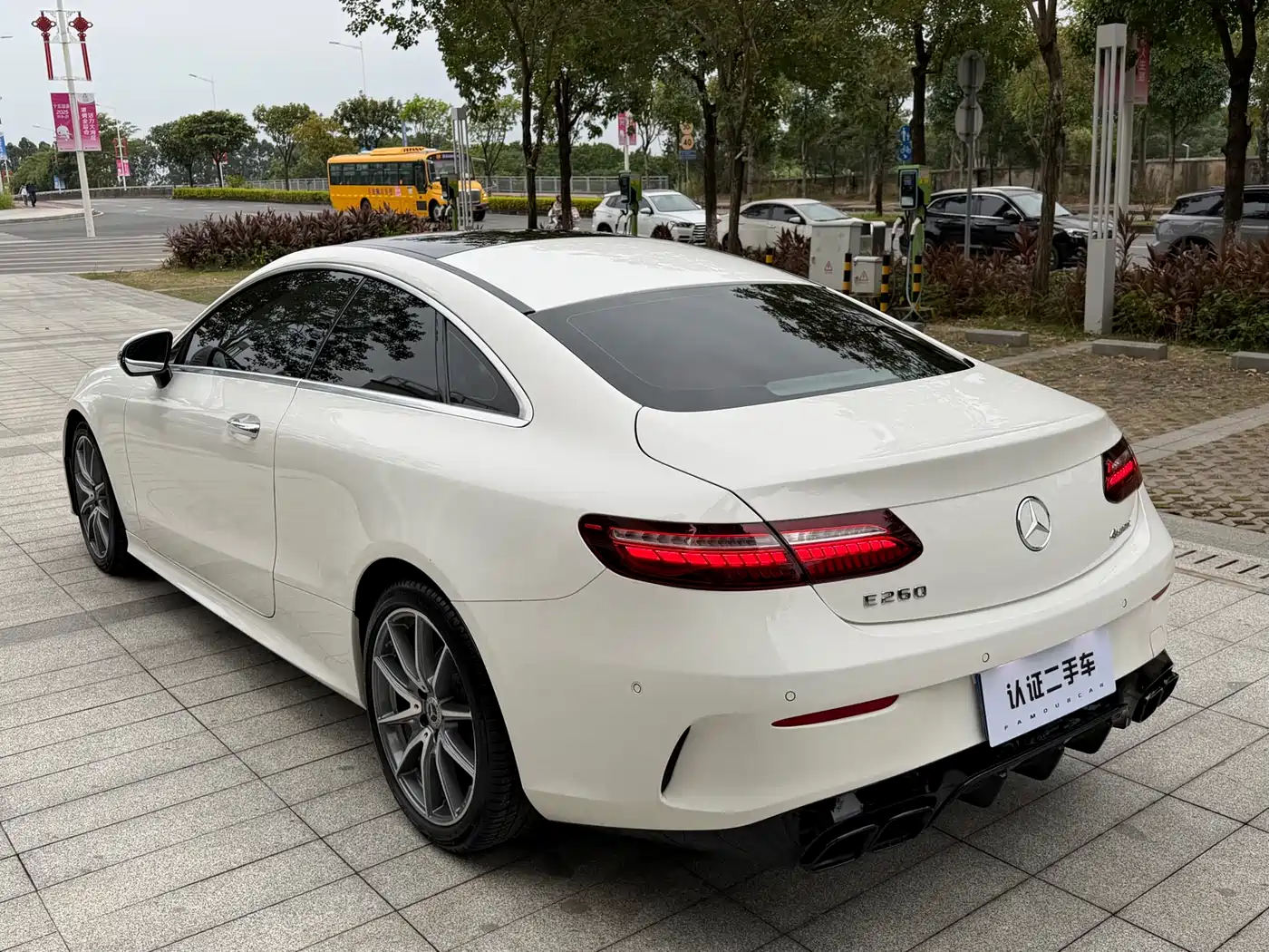 Mercedes-Benz E-Class (Import) 2021 Facelift E 260 4MATIC Coupe фото 8
