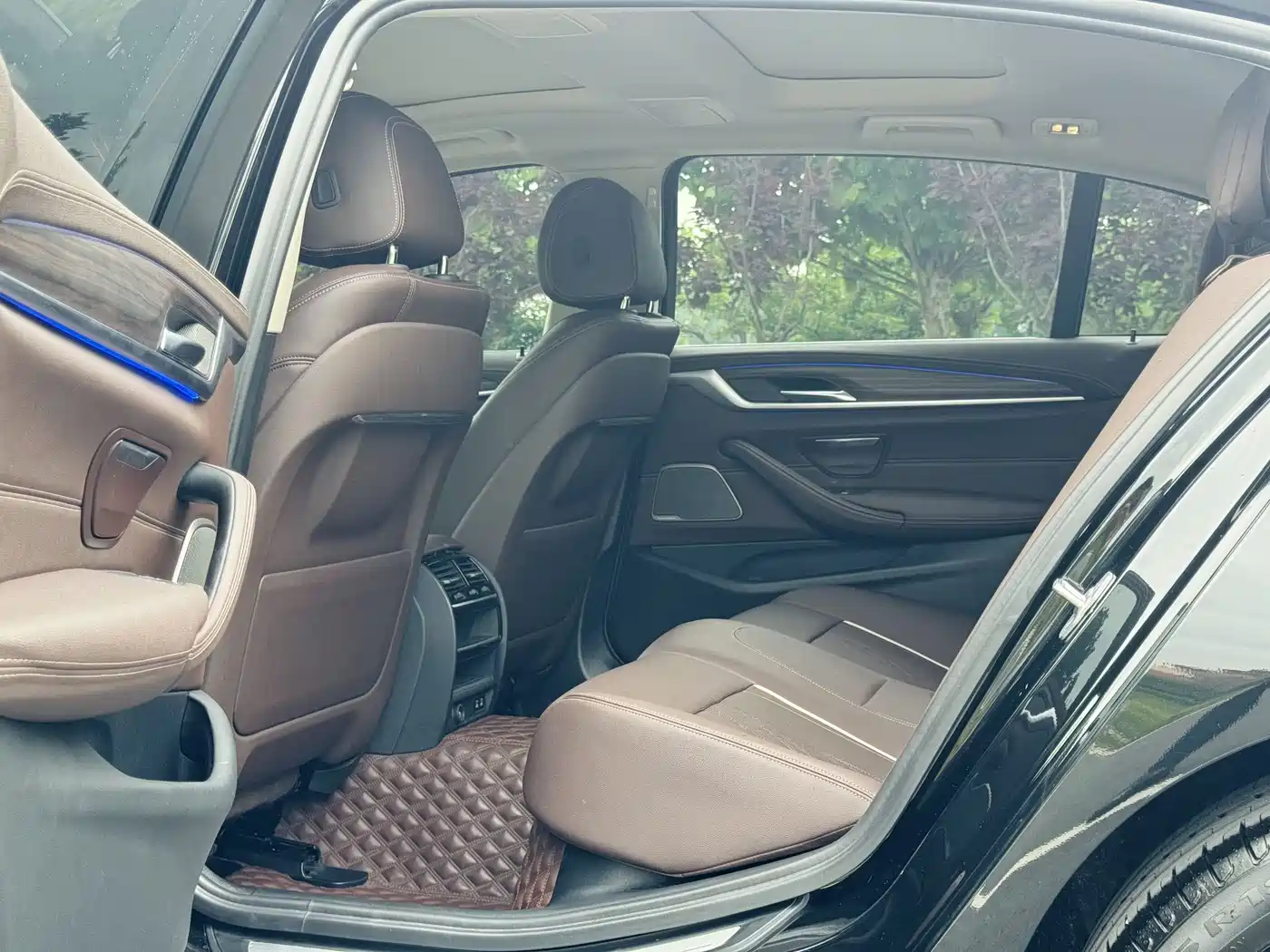BMW 5 Series 2022 530Li Leading Luxury Package фото 8