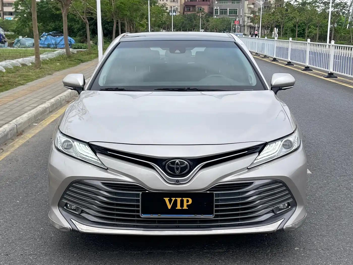 Toyota Camry 2018 2.5Q Flagship Edition фото 2
