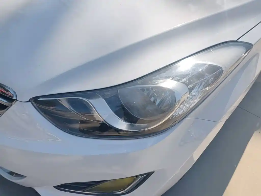 Hyundai Langdong 2015 2015 1.6L Auto Trend