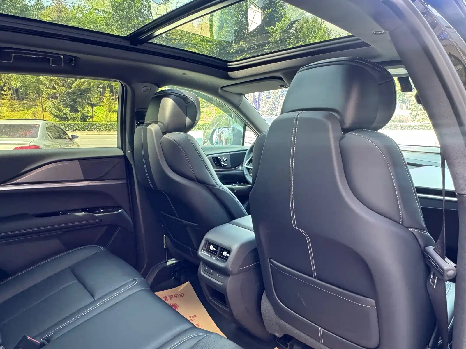 Фото 21 - Cadillac XT5