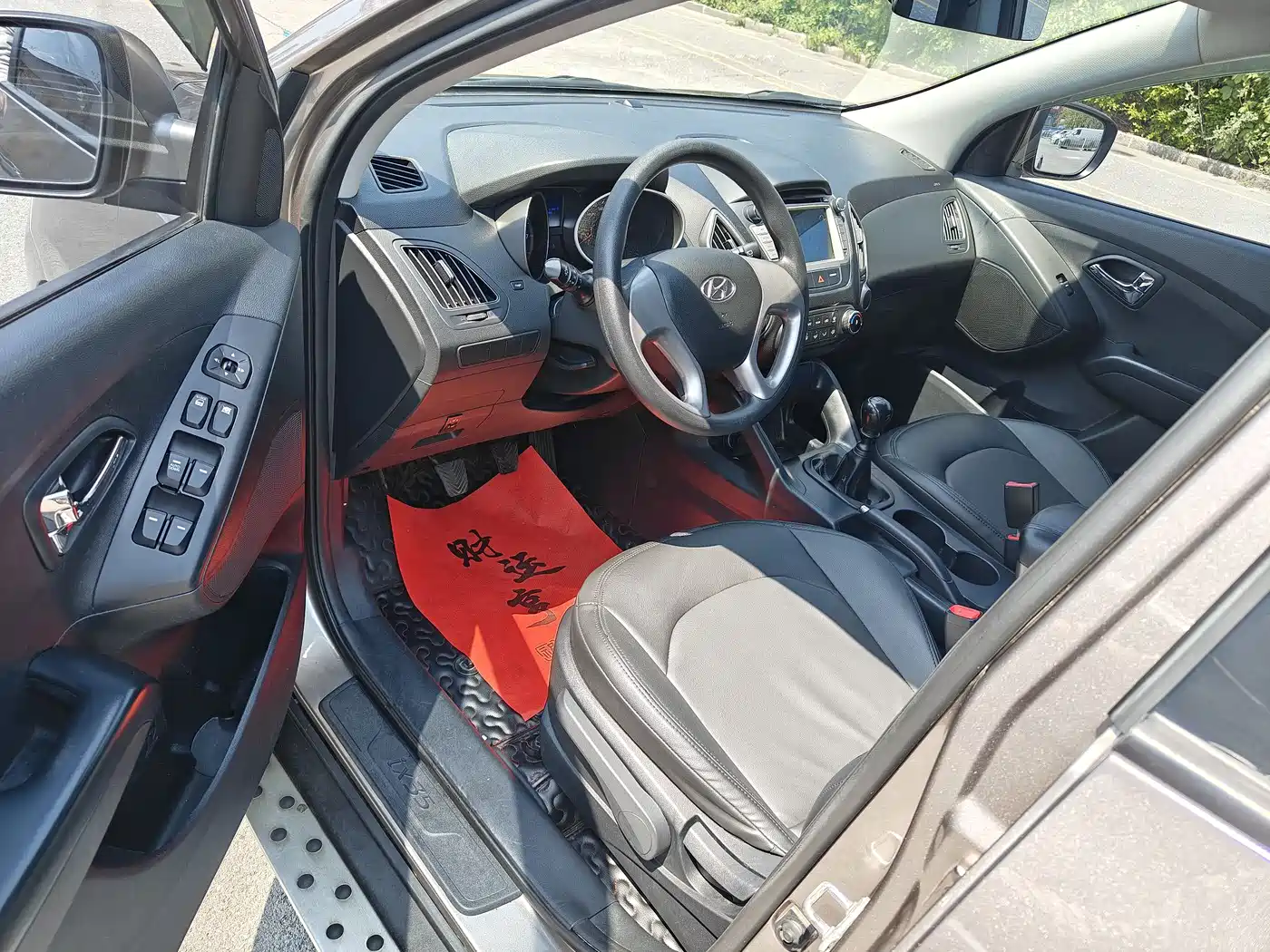 Hyundai Beijing Hyundai ix35 2013 2.0L Manual 2WD Comfort GL China IV фото 2