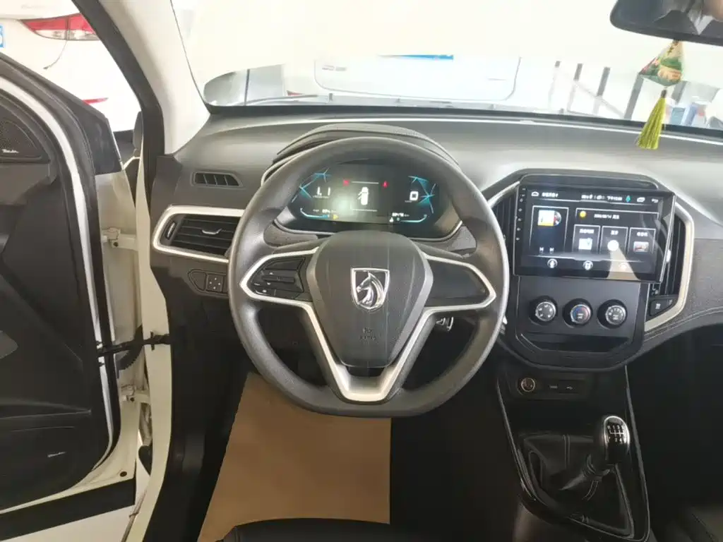 Baojun 530 2020 2020 1.5T Manual Comfort 5-seater