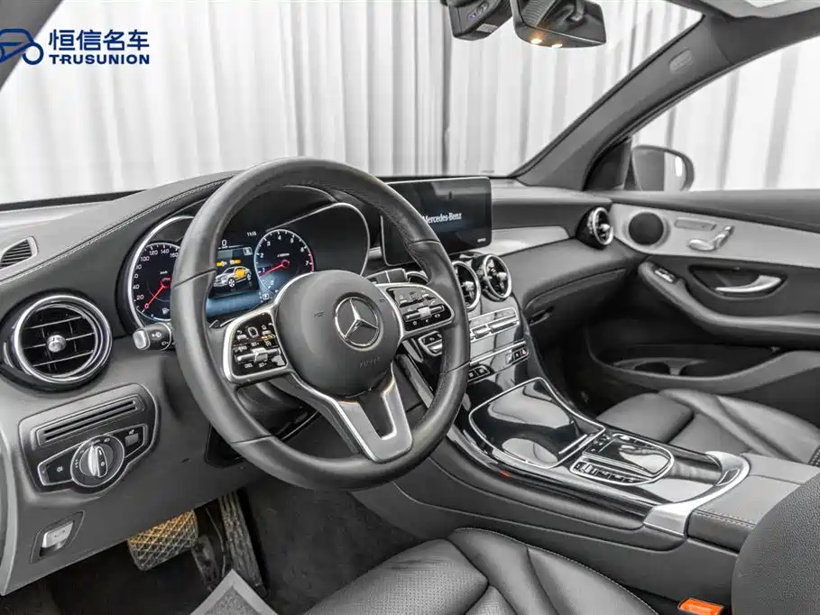 MERCEDES-BENZ GLC COUPE