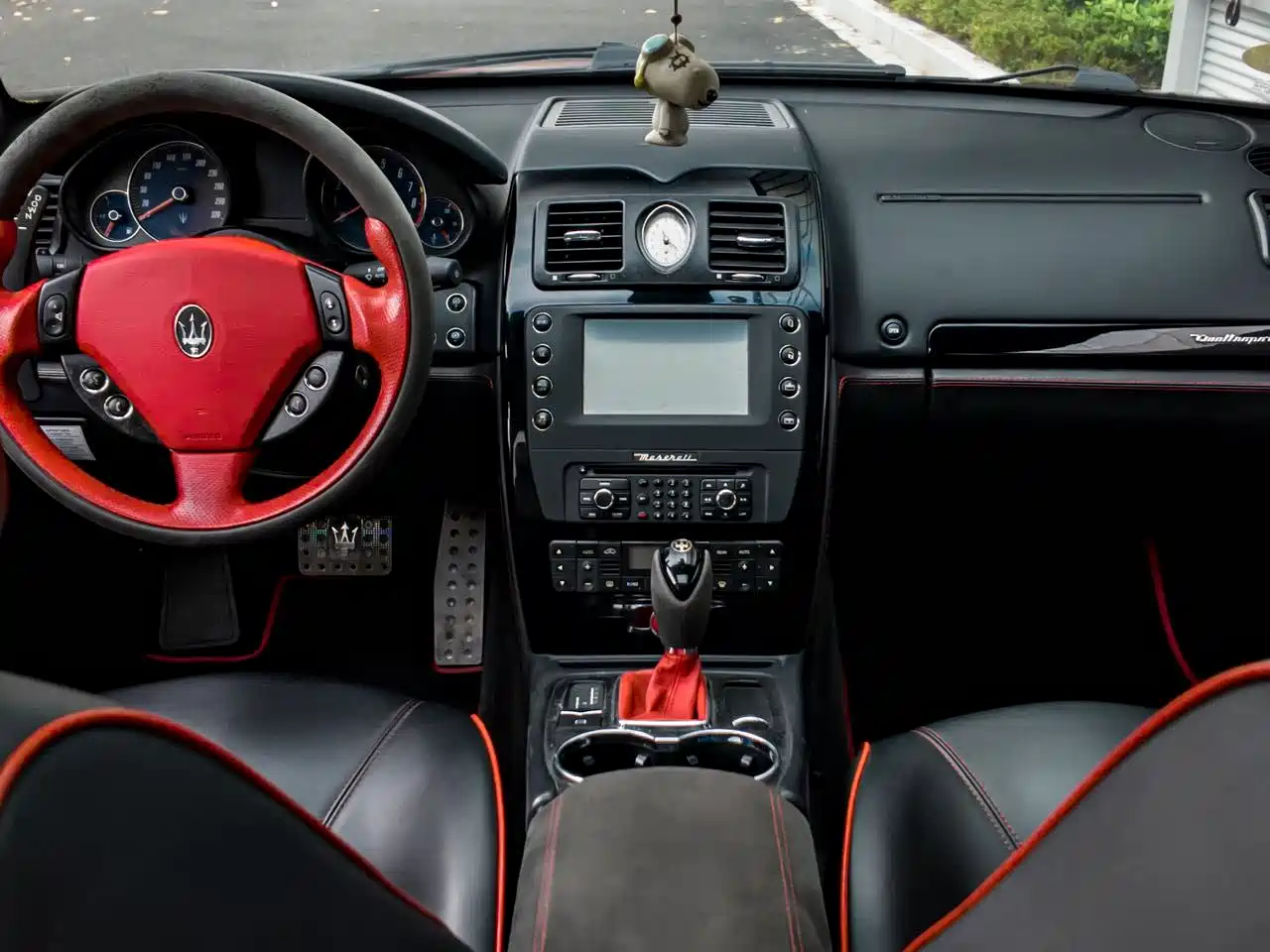 Photo 13 - Maserati Quattroporte