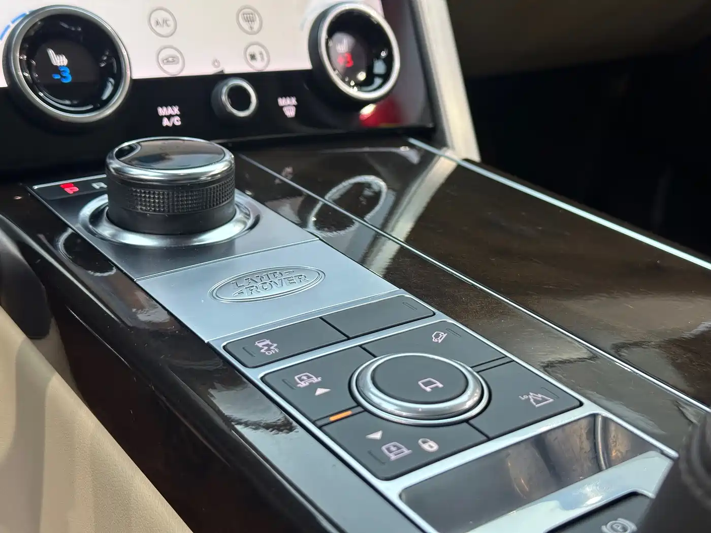 LAND ROVER RANGE ROVER