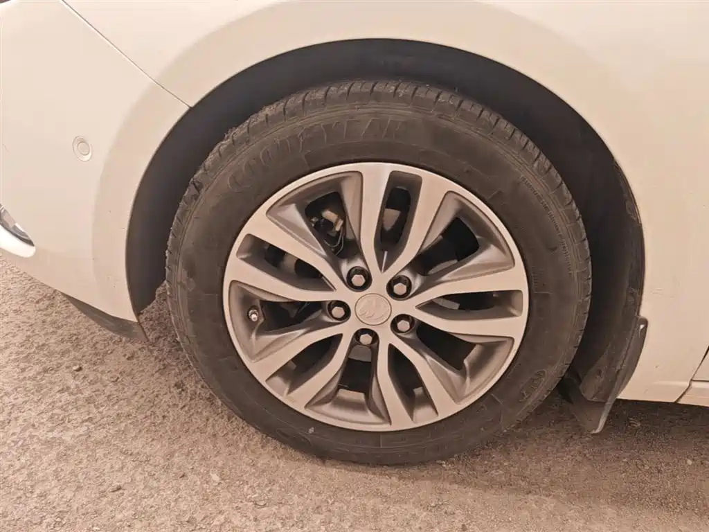 Buick Excelle 2018 18T Automatic Flagship фото 23