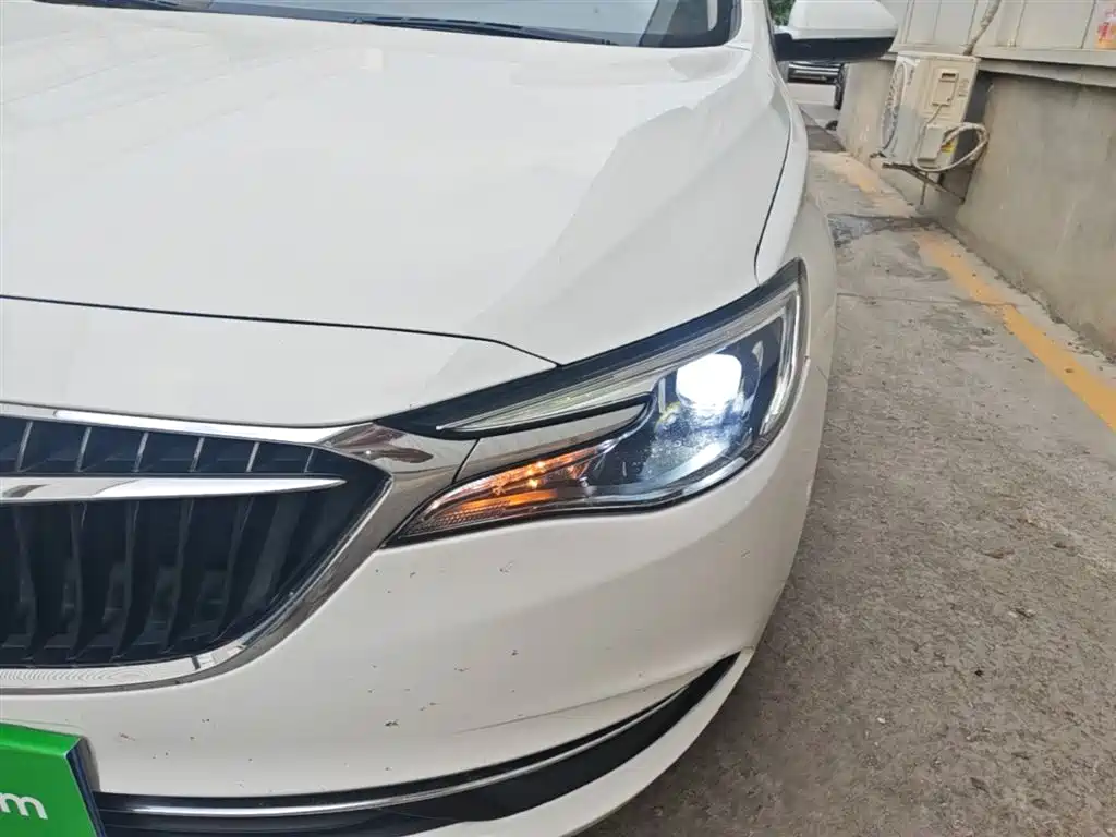 Buick Excelle 2018 18T Automatic Flagship фото 24