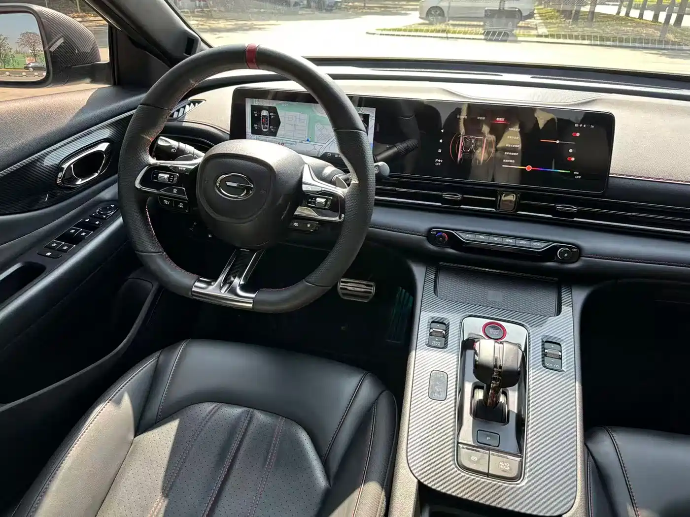 GAC Trumpchi Trumpchi Emkoo 2023 270T DCT J16 Edition фото 18