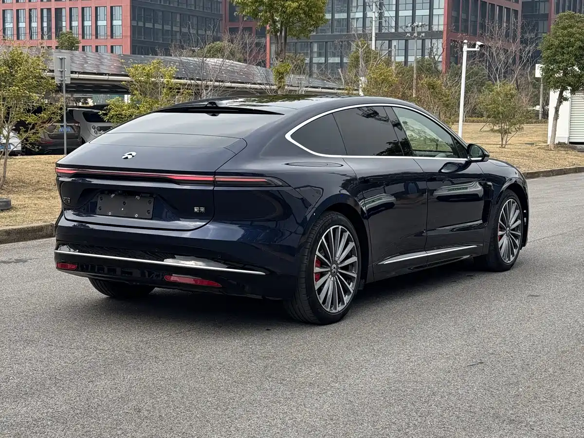NIO NIO ET9
