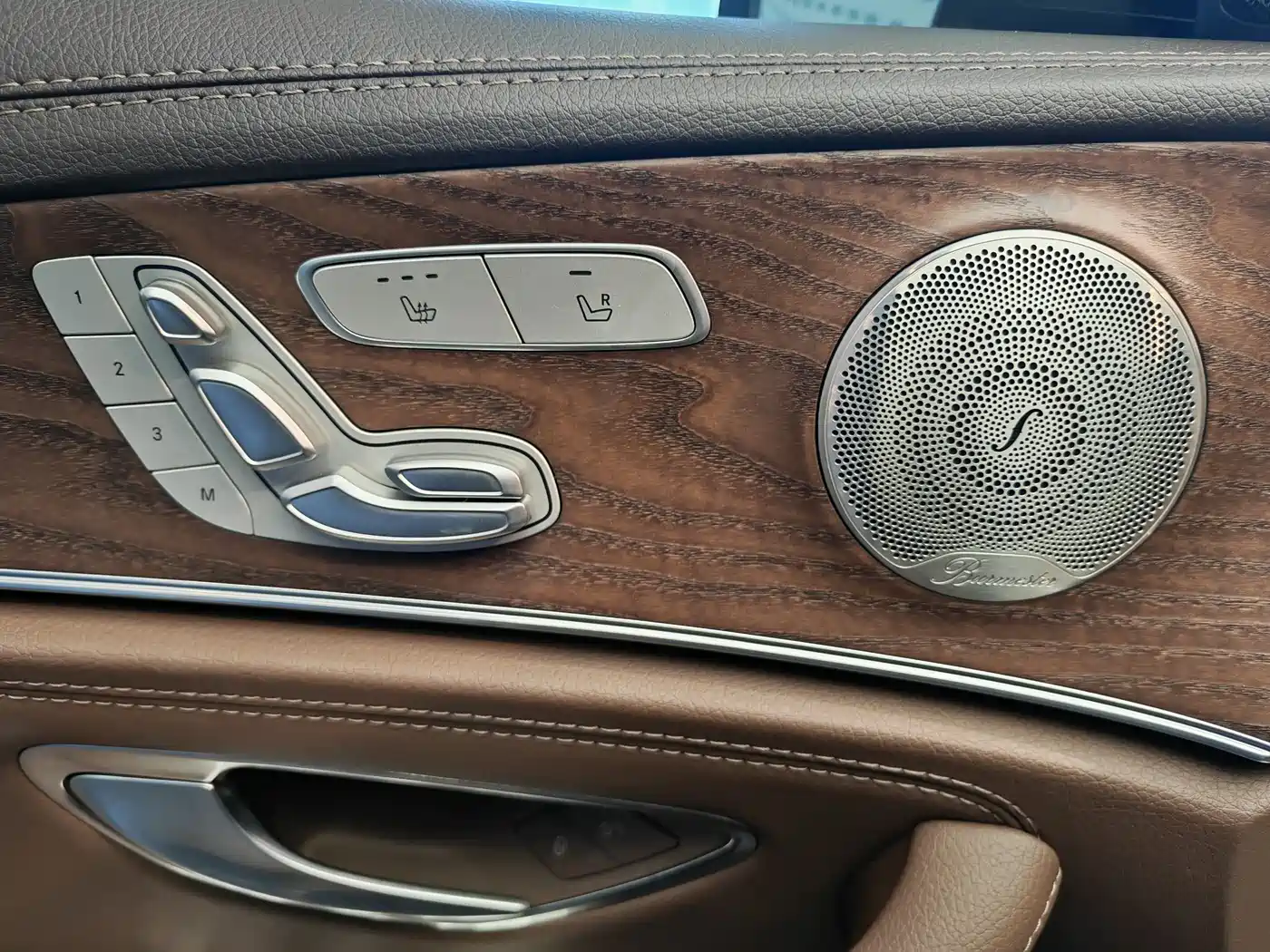 Mercedes-Benz E-Class 2023 Facelift E 300 L Luxury фото 7