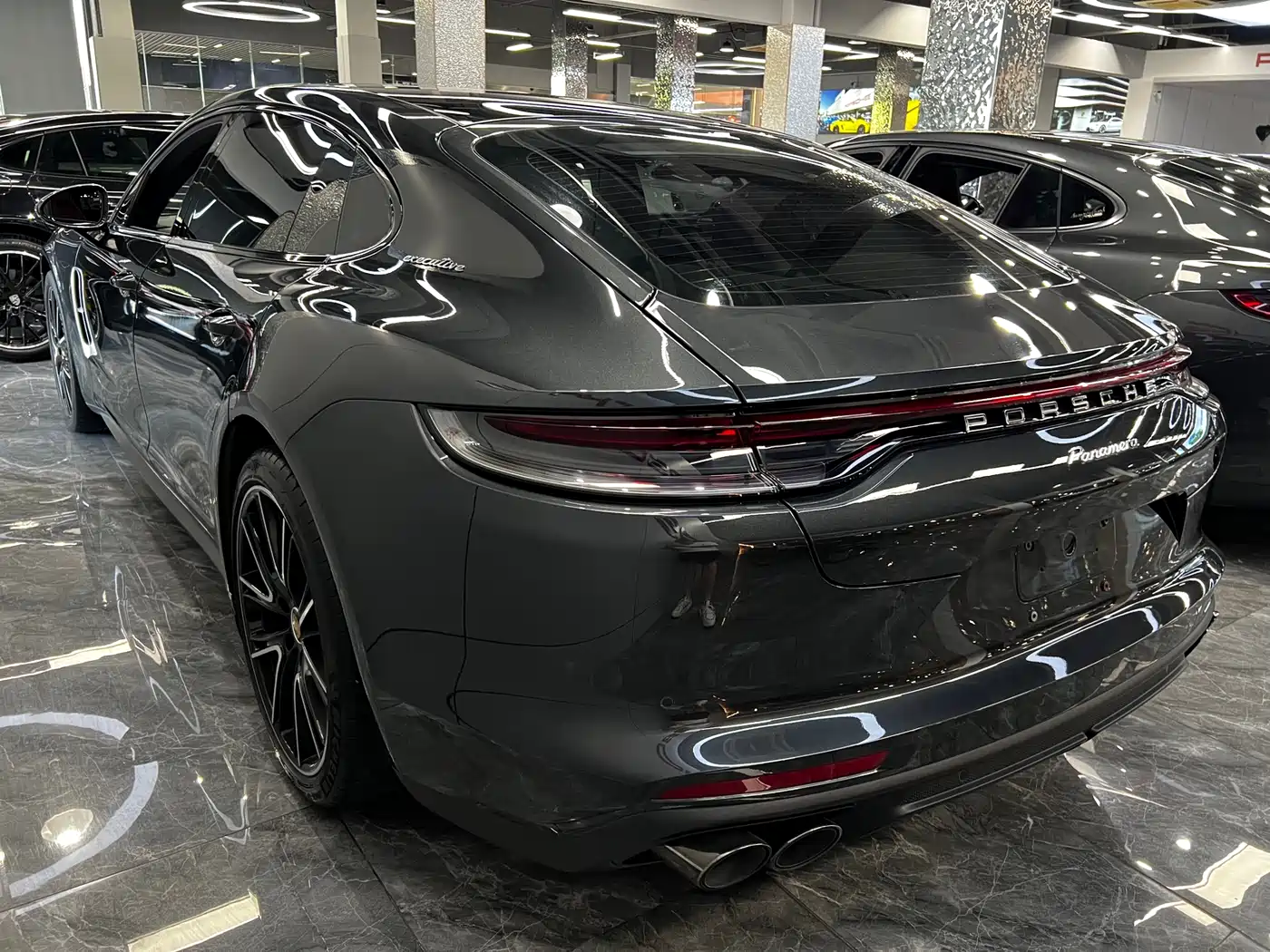 Porsche Panamera 2022 Panamera Executive Long Wheelbase 2.9T фото 19