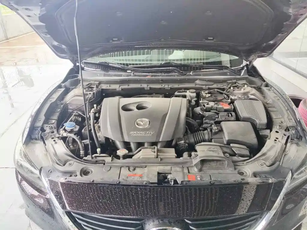 Фото 3 - Mazda Atenza