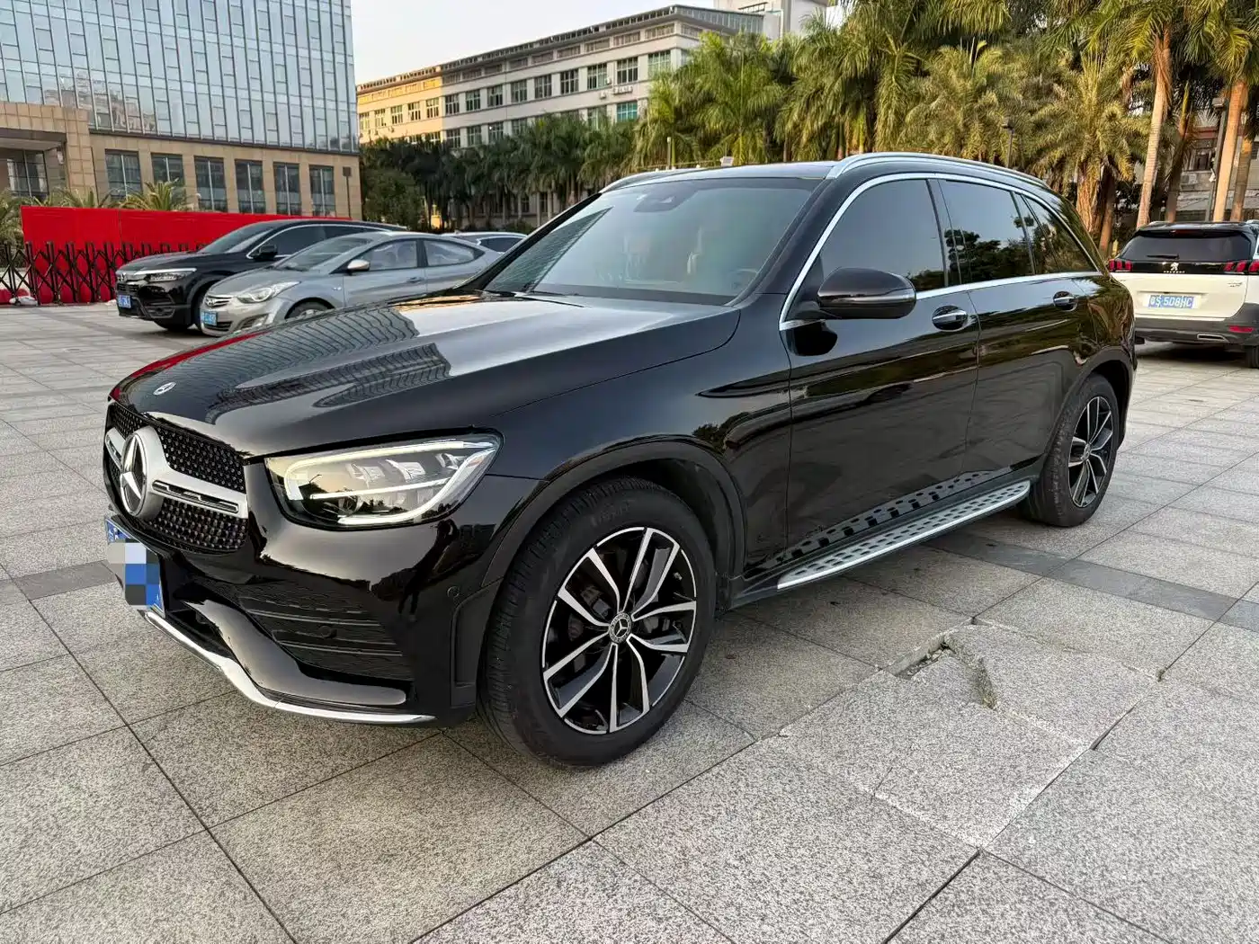 Mercedes-Benz GLC 2022 Model GLC 300 L 4MATIC Dynamic Edition фото 2