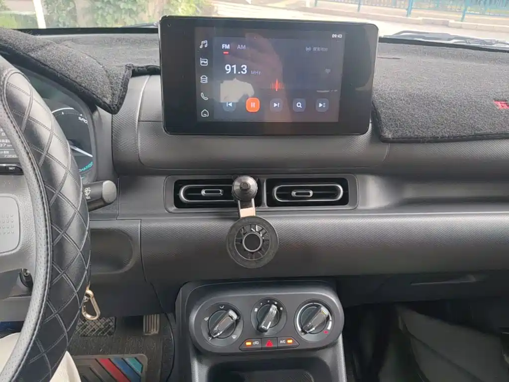 Wuling Motors Wuling Hongguang New Energy 2025 2025 Extended-Range Hybrid 50KM Comfort Version