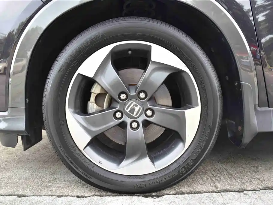 Honda Vezel 2015 2015 1.8L CVT 4WD Flagship Model