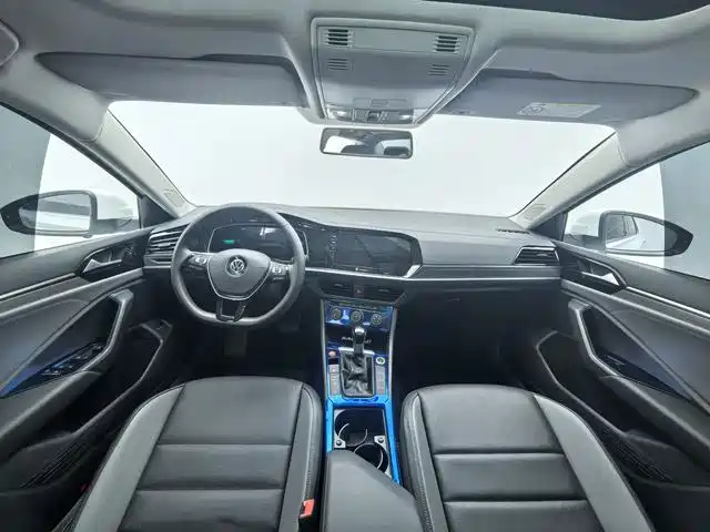 Volkswagen Sagitar 2021 280TSI DSG Surpassing Edition фото 9