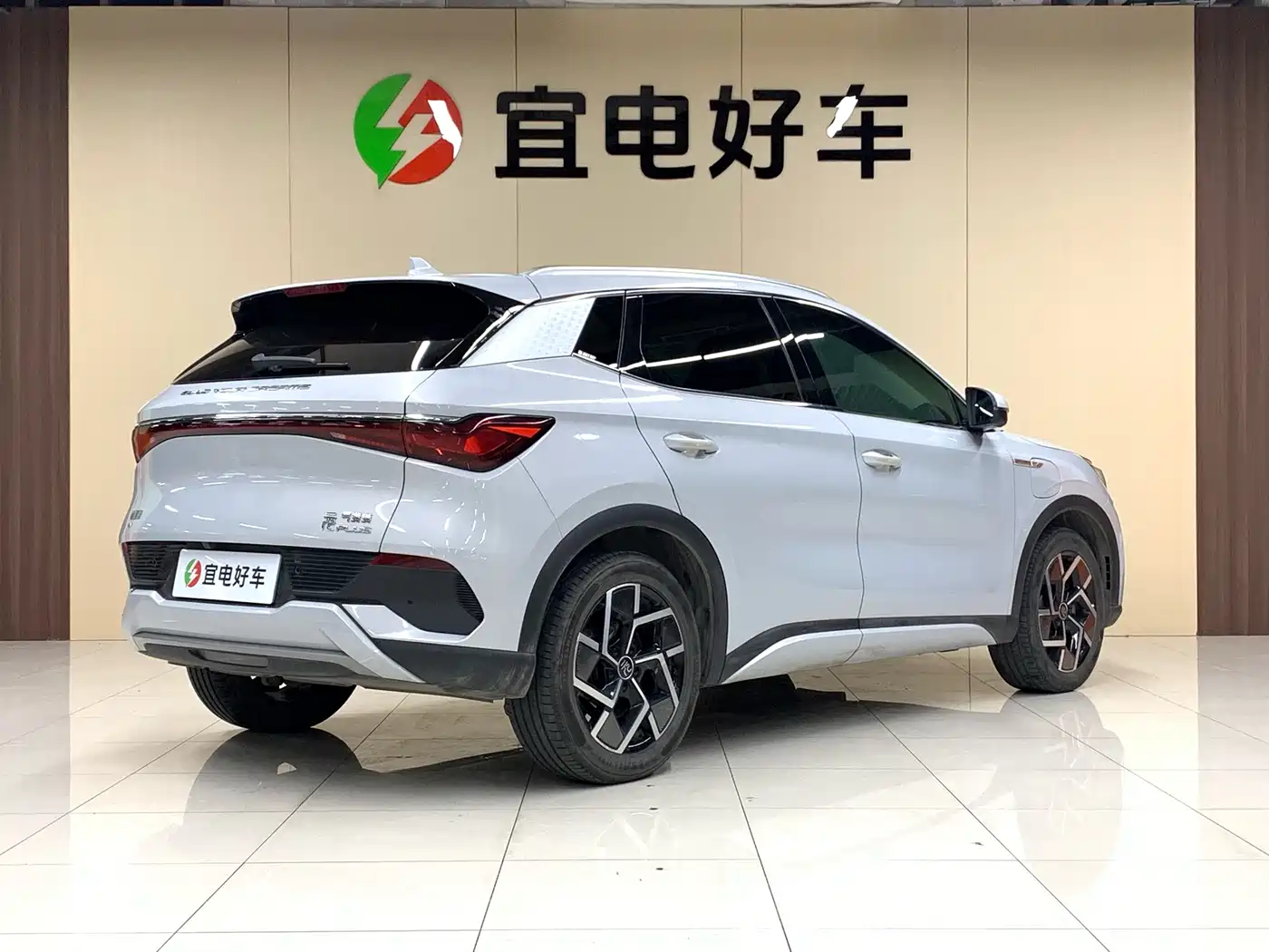 BYD Yuan PLUS 2024 Glory Edition 510KM Advanced фото 5