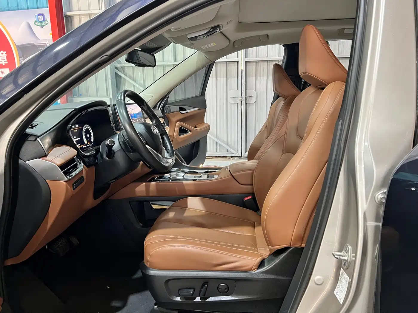 Infiniti QX60 2022 2.0T AWD Luxury Edition фото 4