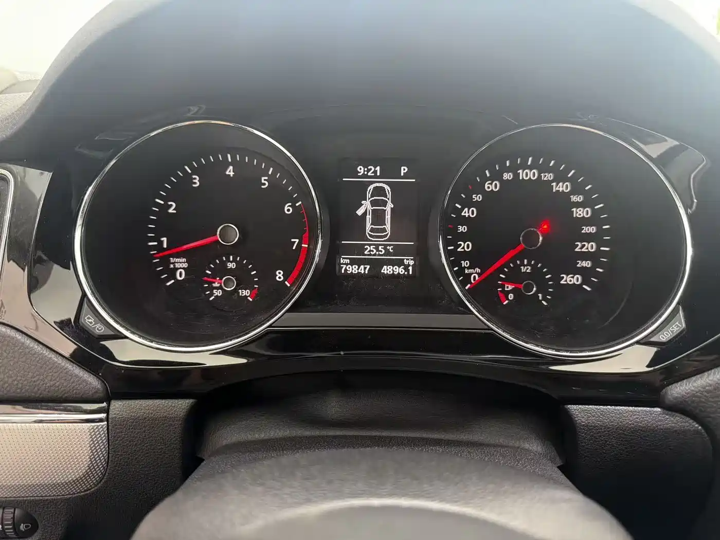 Volkswagen Sagitar 2018 280TSI DSG Spark Edition фото 7