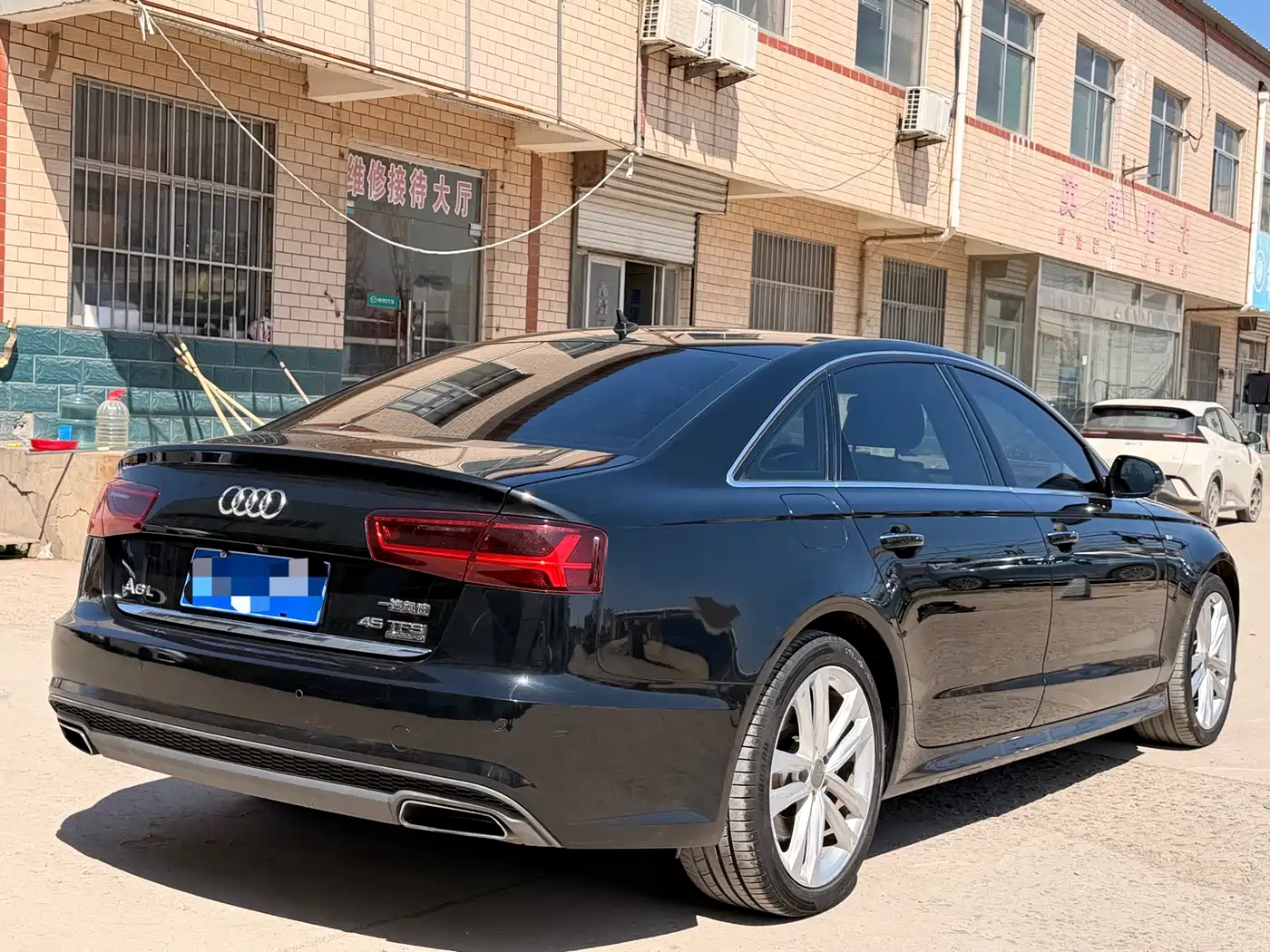 Audi A6L 2018 30th Anniversary 45 TFSI quattro Sport фото 6