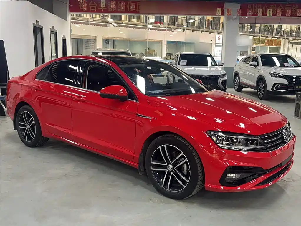 VOLKSWAGEN LINGDU