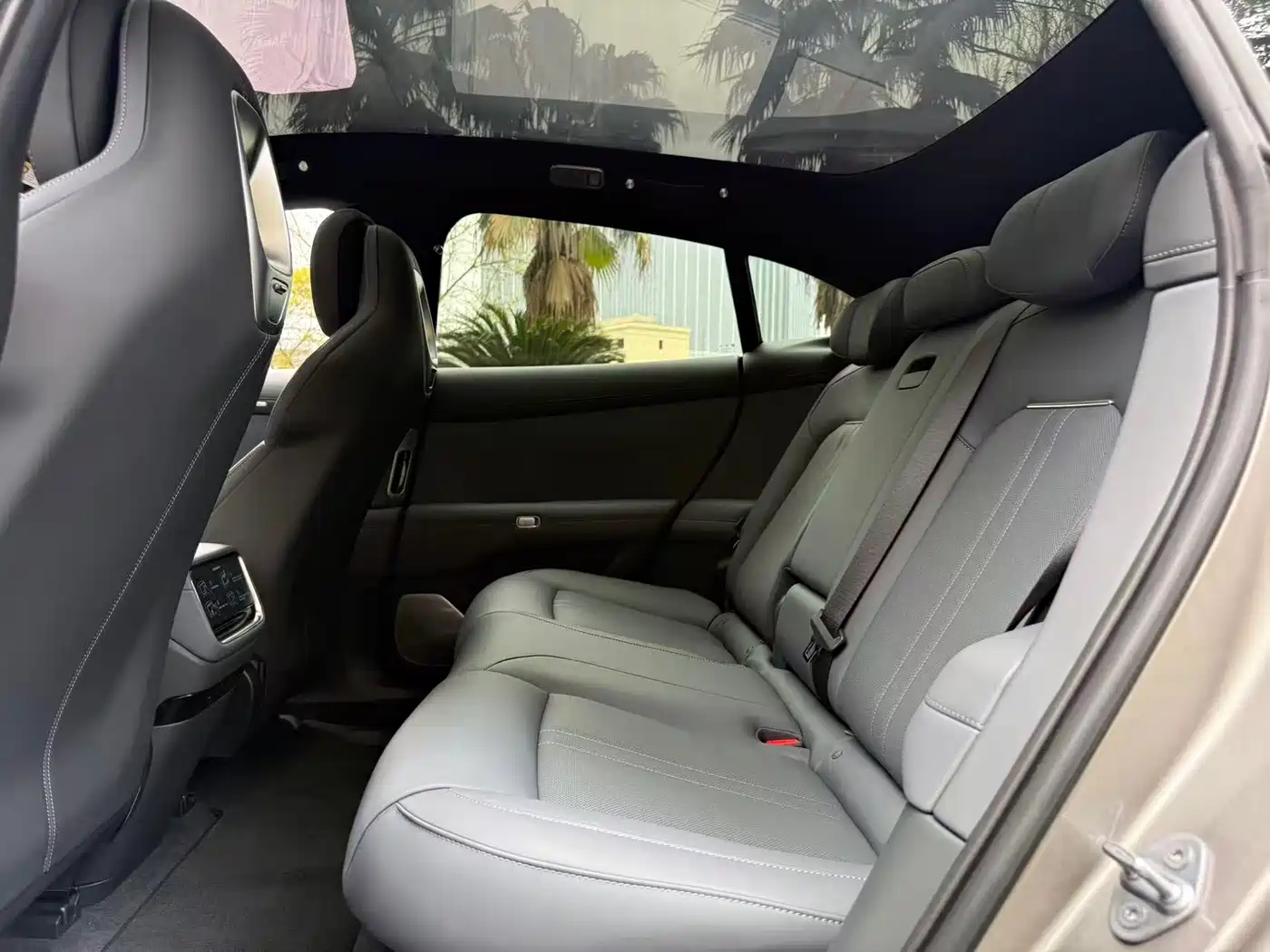 XIAOMI CAR XIAOMI YU7