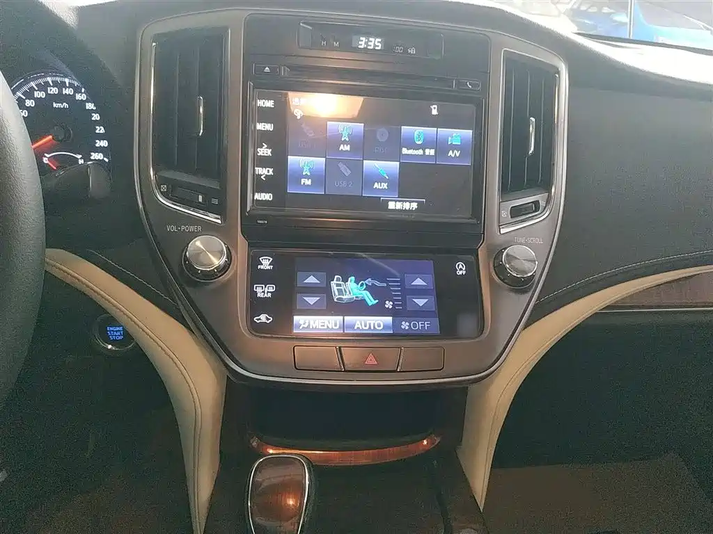 Toyota Crown 2015 2.0T Fashion фото 5