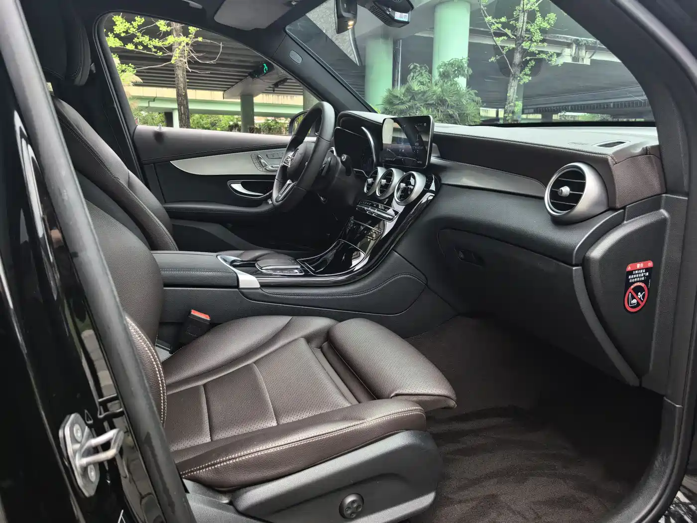 Mercedes-Benz GLC 2022 Facelift II GLC 260 L 4MATIC Sport Model фото 7
