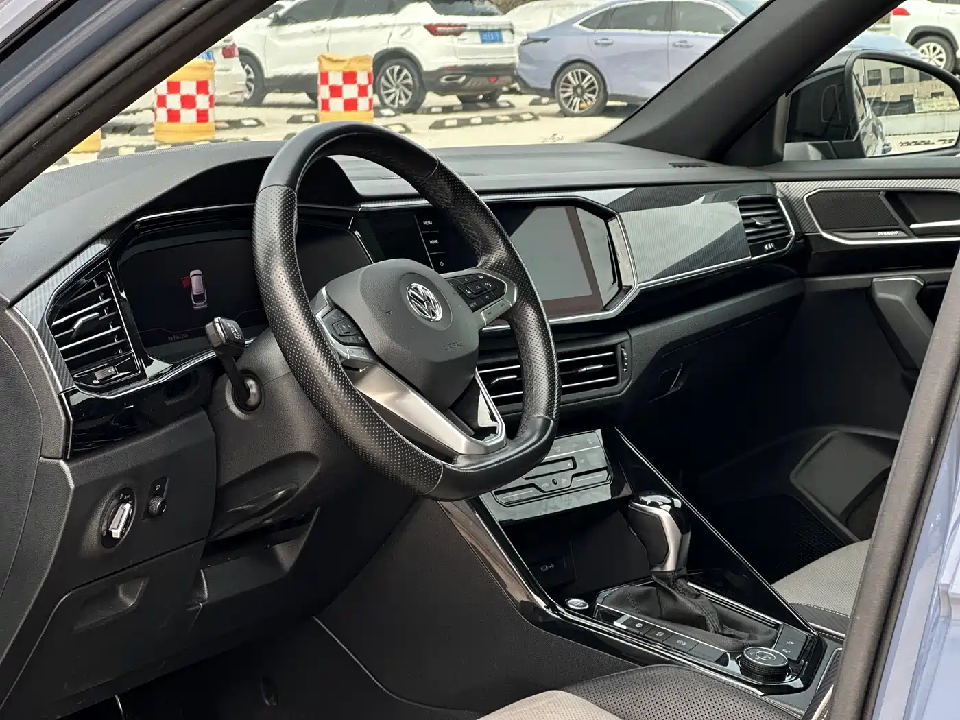 Volkswagen Tayron X 2020 380TSI 4WD Premium Smart Connect фото 6
