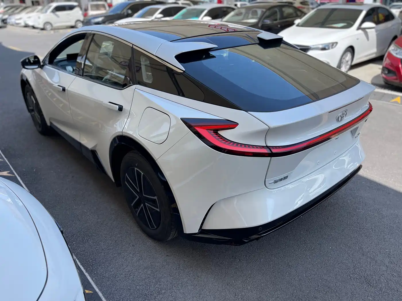 Toyota bZ5 2025 550 JOY фото 12