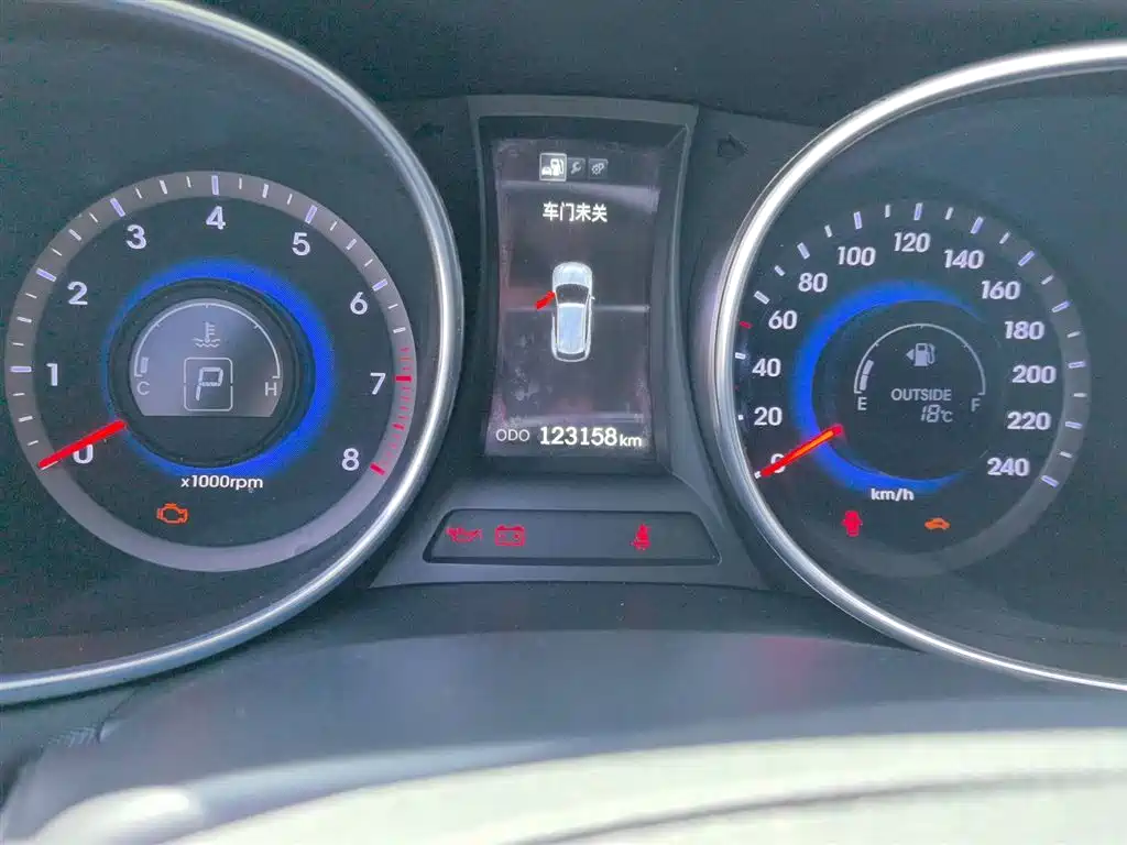 Hyundai Santa Fe 2015 2.0T Automatic 4WD Smart 5-Seater фото 11