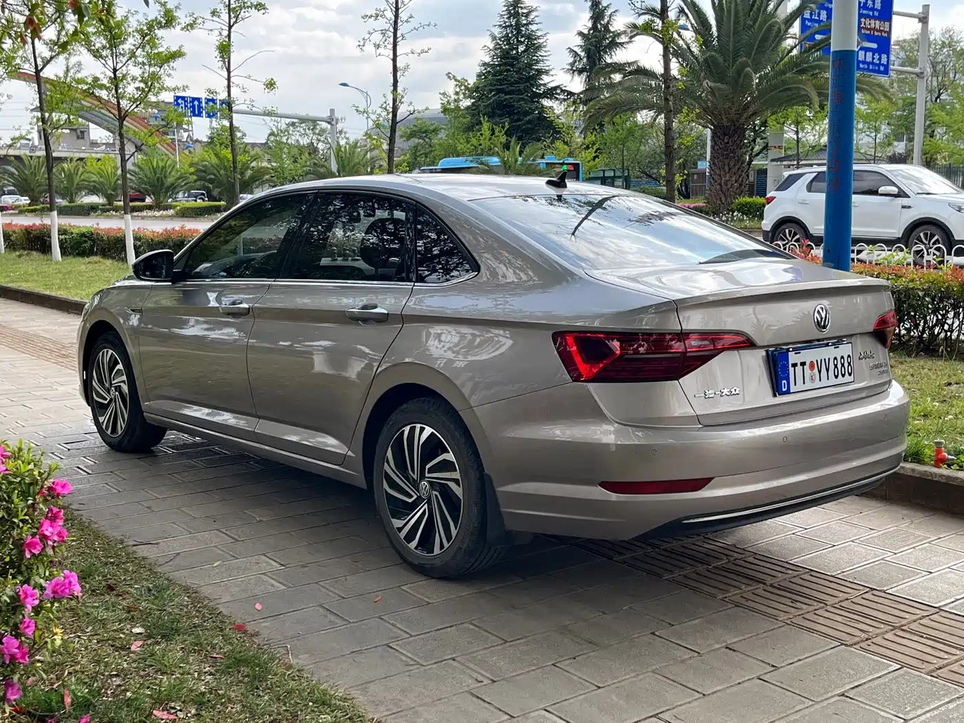 Volkswagen Sagitar 2021 280TSI DSG Surpassing Edition фото 5
