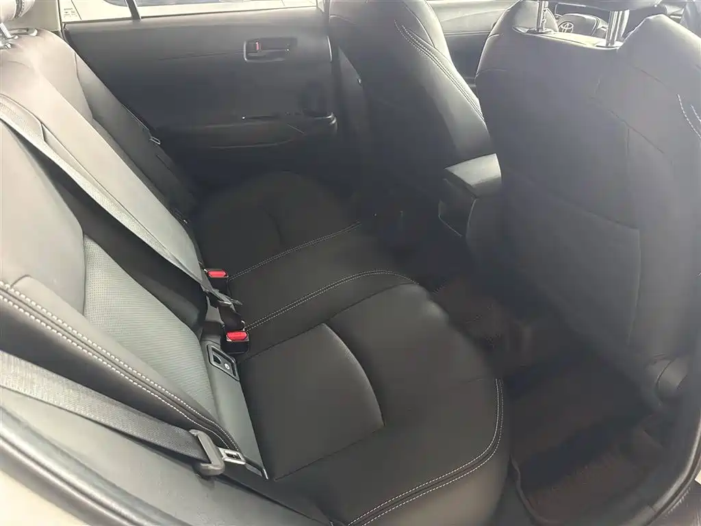 Toyota Frontlander 2024 2.0L CVT Elite Edition фото 10