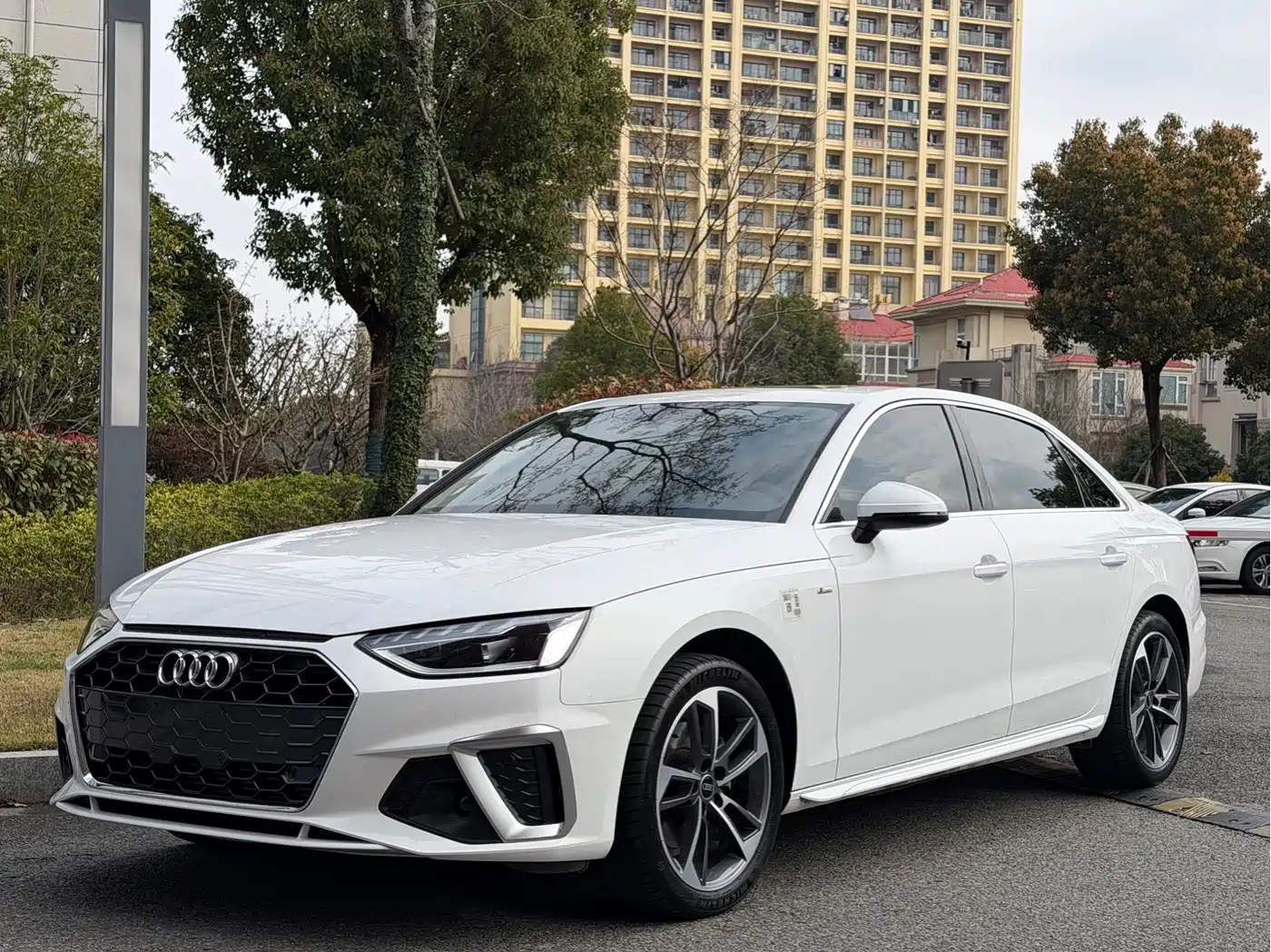 Audi A4L 2025 2 Million Celebration Edition 40 TFSI Fashion Dynamic
