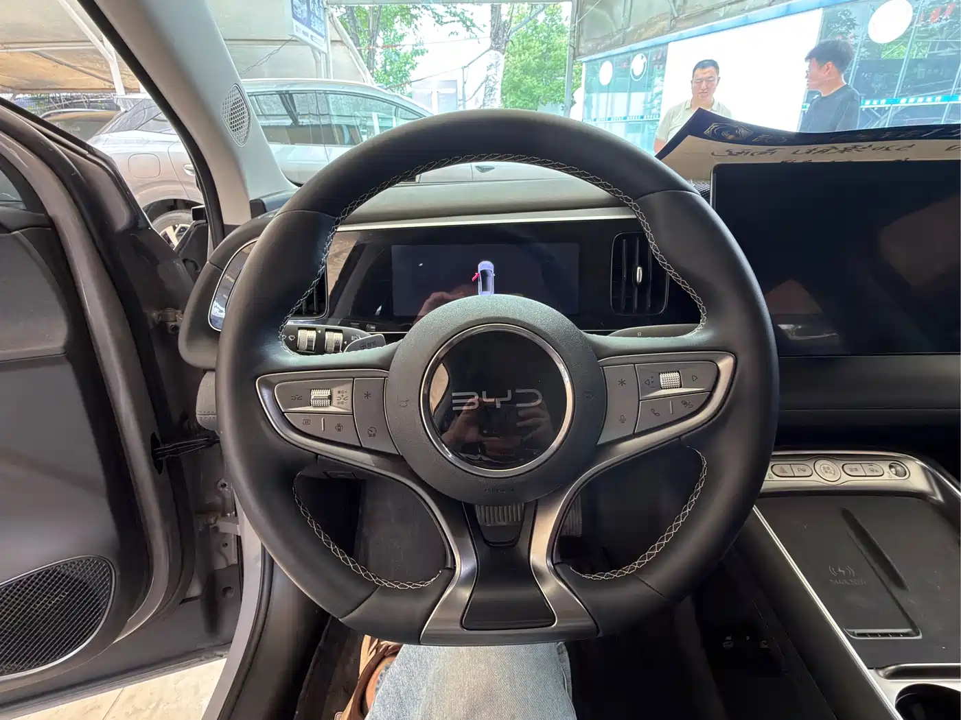 BYD Hai Shi 05 EV 2025 520KM Flagship Smart Navigation Edition фото 8