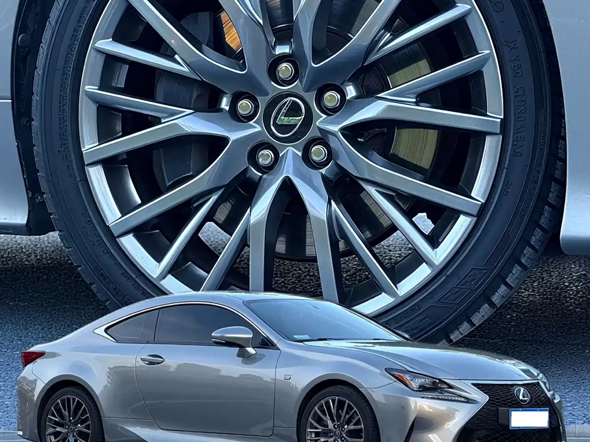 Фото 9 - Lexus RC