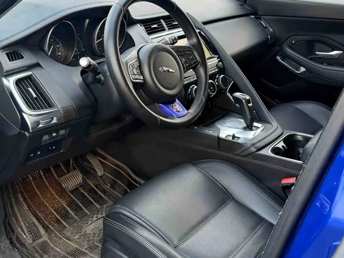Photo 4 - Jaguar E-PACE