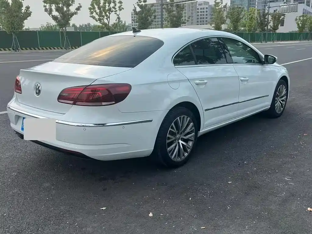 Volkswagen FAW-Volkswagen CC 2018 1.8TSI Luxury фото 7