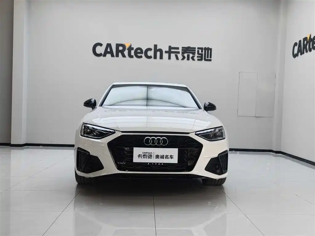 Audi A4L 2023 40 TFSI quattro Luxury Sport фото 2